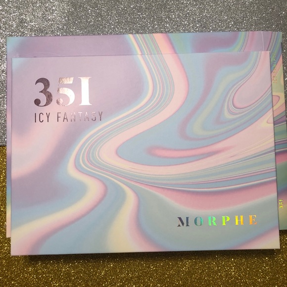 BNIB LE! Morphe Icy Fantasy 35I Eyeshadow Palette - Picture 4 of 8